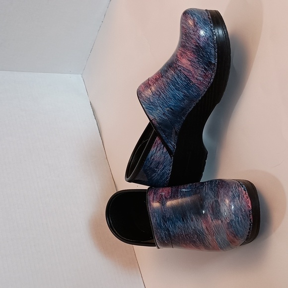 Dansko Shoes - Dansko Professional Clog - Cotton Candy - size 6.5 US. 37 EU
